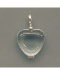 Herzförmiges Glas-Medaillon, silbern