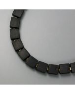 Ebenholz-Collier